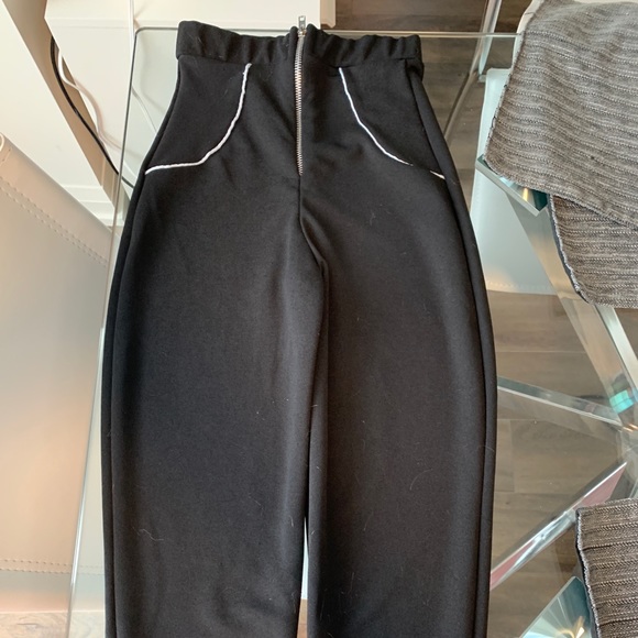 Pretty little thing trousers - Picture 3 of 3